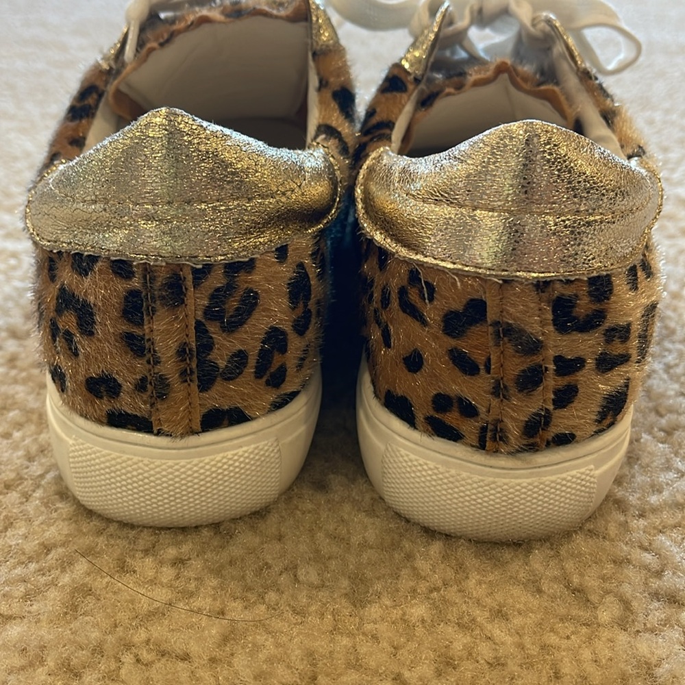 Leopard calf hair sneakers with star cut out - Picture 4 of 6